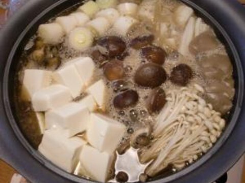 物足りるきのこ鍋（中華風味）